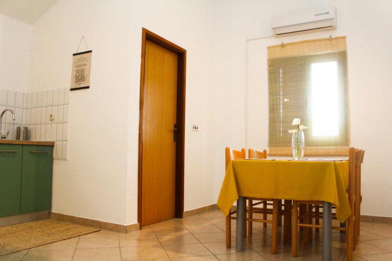 Apartment 20 Sveti Filip i Jakov Εξωτερικό φωτογραφία